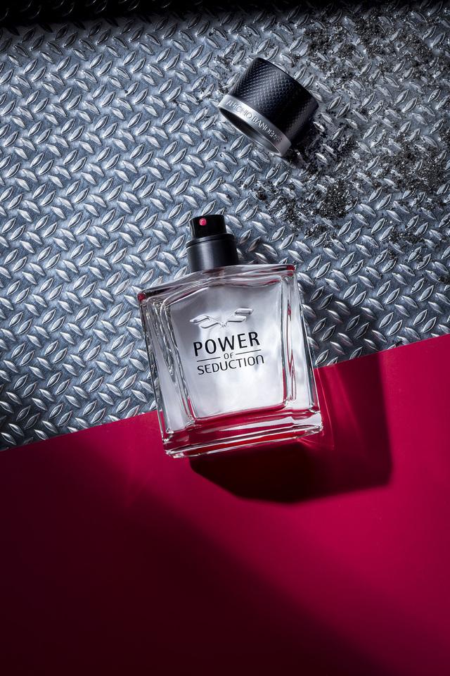 Antonio Banderas Power of Seduction Eau De Toilette Spray 50ml - Fragrance London