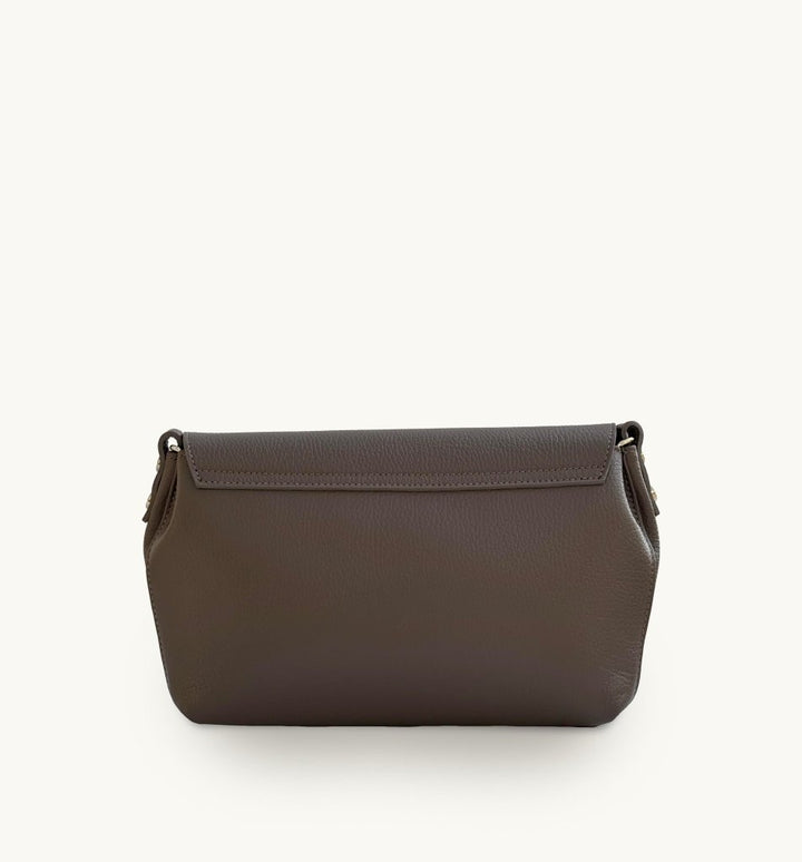 Apatchy London The Maisie Maxi Leather Bag - Fragrance London