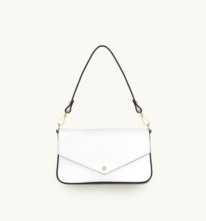 Apatchy London The Munro Leather Shoulder Bag - Fragrance London