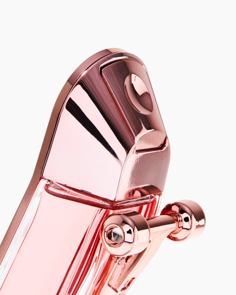 Carolina Herrera 212 Heroes For Her Eau De Parfum Spray 50ml - Fragrance London