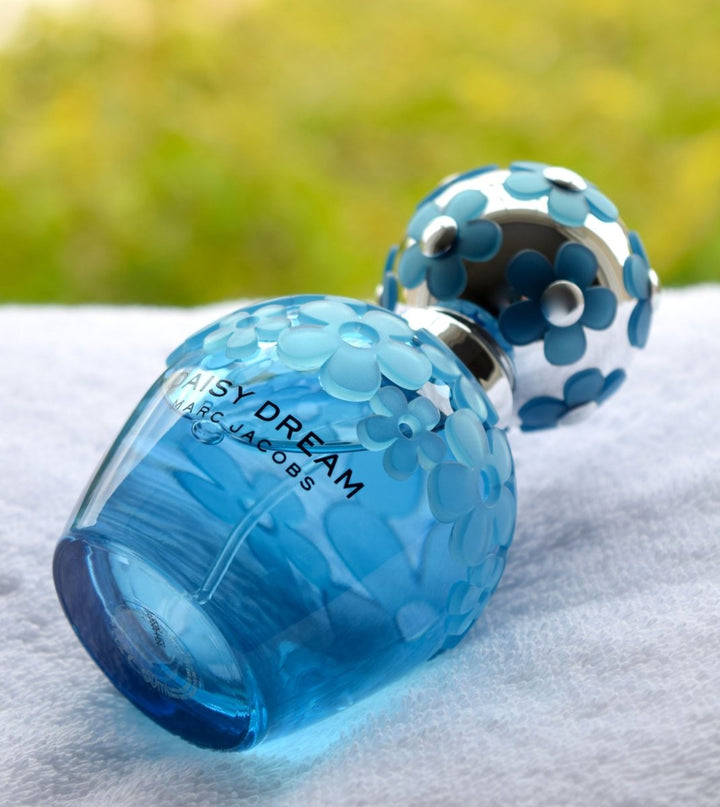 Marc Jacobs Daisy Dream Forever Eau De Parfum Spray 50ml - Fragrance London