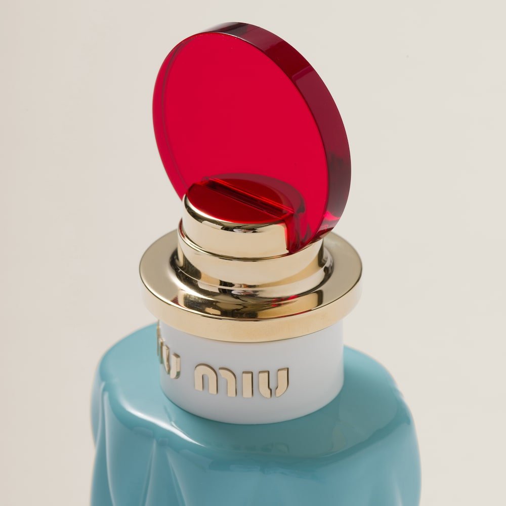 Miu Miu Eau De Parfum Spray 50ml - Fragrance London