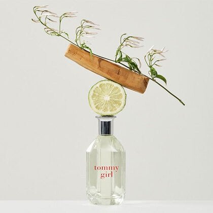 Tommy Hilfiger Girl Eau De Toilette Spray 200ml - Fragrance London