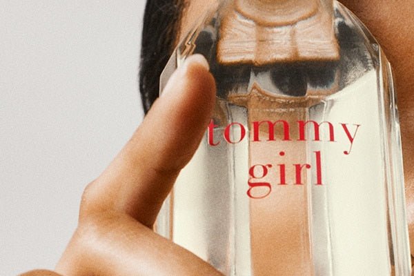 Tommy Hilfiger Girl Eau De Toilette Spray 200ml - Fragrance London