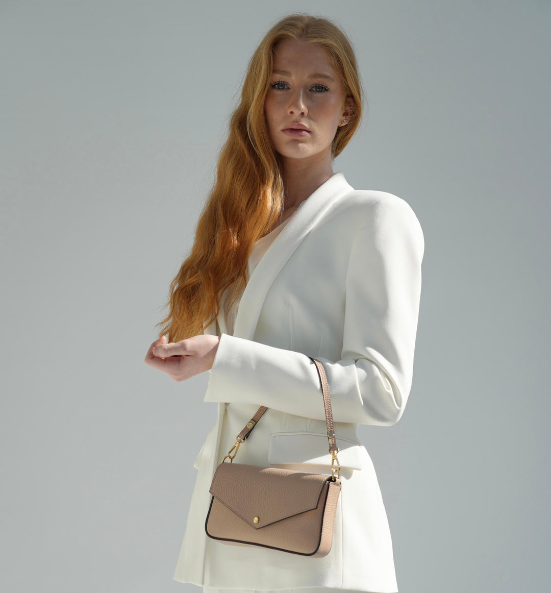 Apatchy London The Munro Leather Shoulder Bag