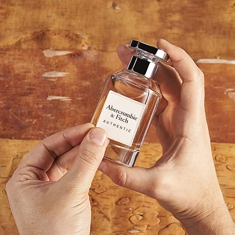 Abercrombie & Fitch Authentic Woman Eau De Parfum Spray 100ml - Fragrance London