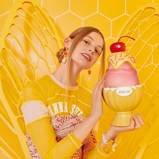 Anna Sui Sundae Mellow Yellow Eau De Toilette Spray 50ml - Fragrance London