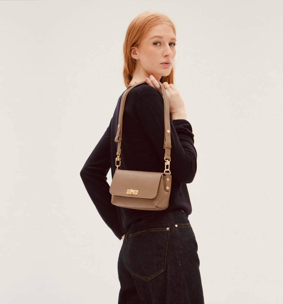 Apatchy London The Maisie Leather Bag - Fragrance London