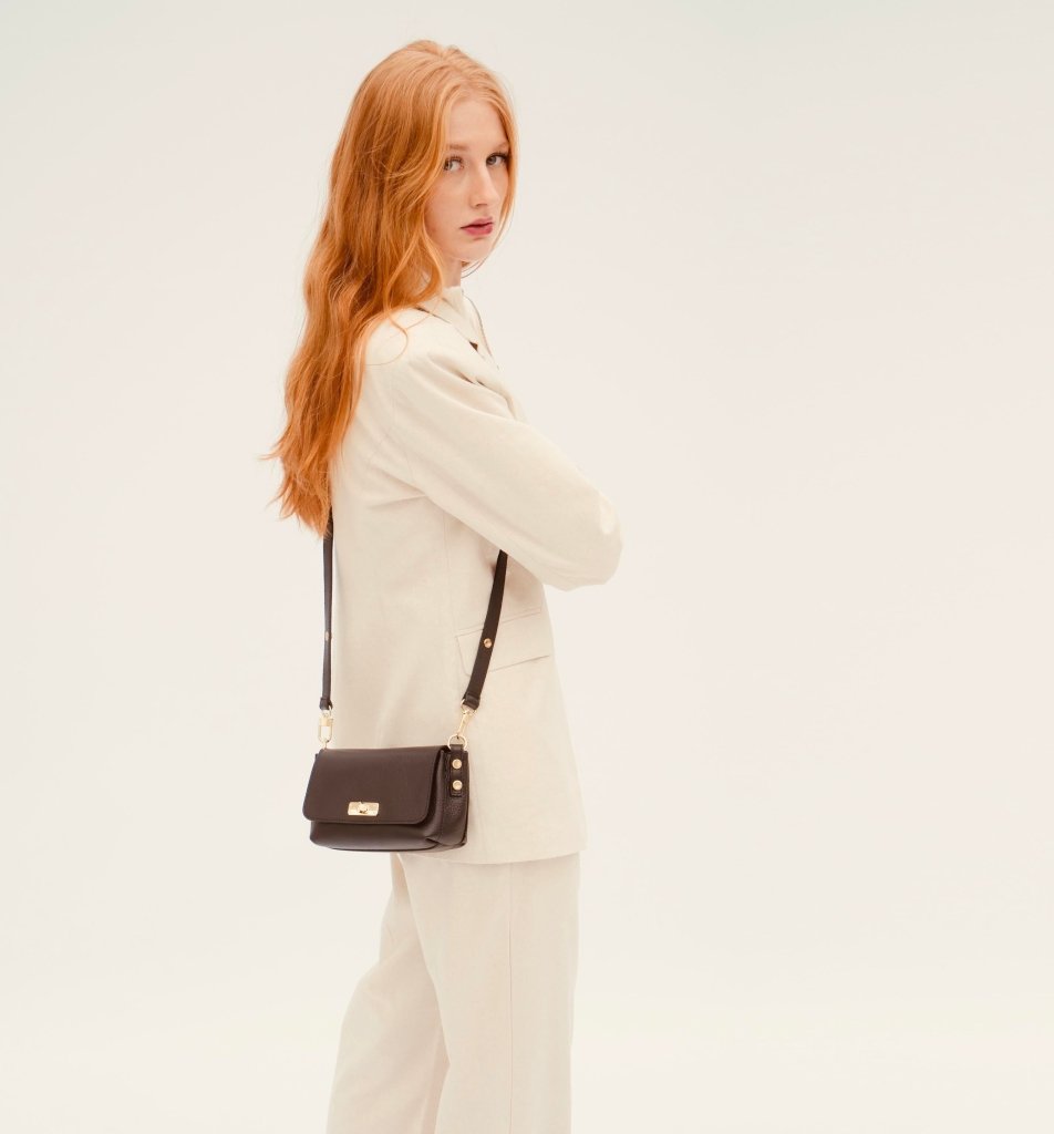 Apatchy London The Maisie Leather Bag - Fragrance London