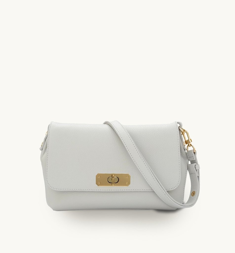 Apatchy London The Maisie Maxi Leather Bag - Fragrance London