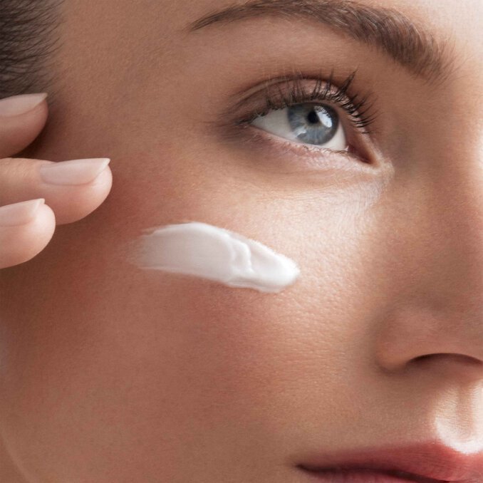 Biotherm Aquasource Hydra Barrier Day Cream 50ml - Fragrance London