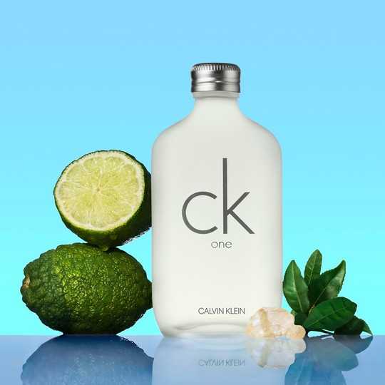 Calvin Klein One Eau De Toilette Spray 300ml - Fragrance London