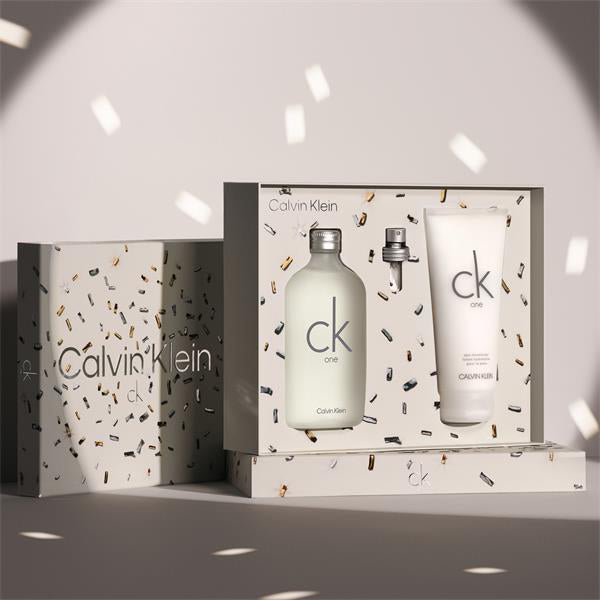 Calvin Klein One Gift Set (Eau De Toilette Spray 50ml + Shower Gel 100ml) - Fragrance London