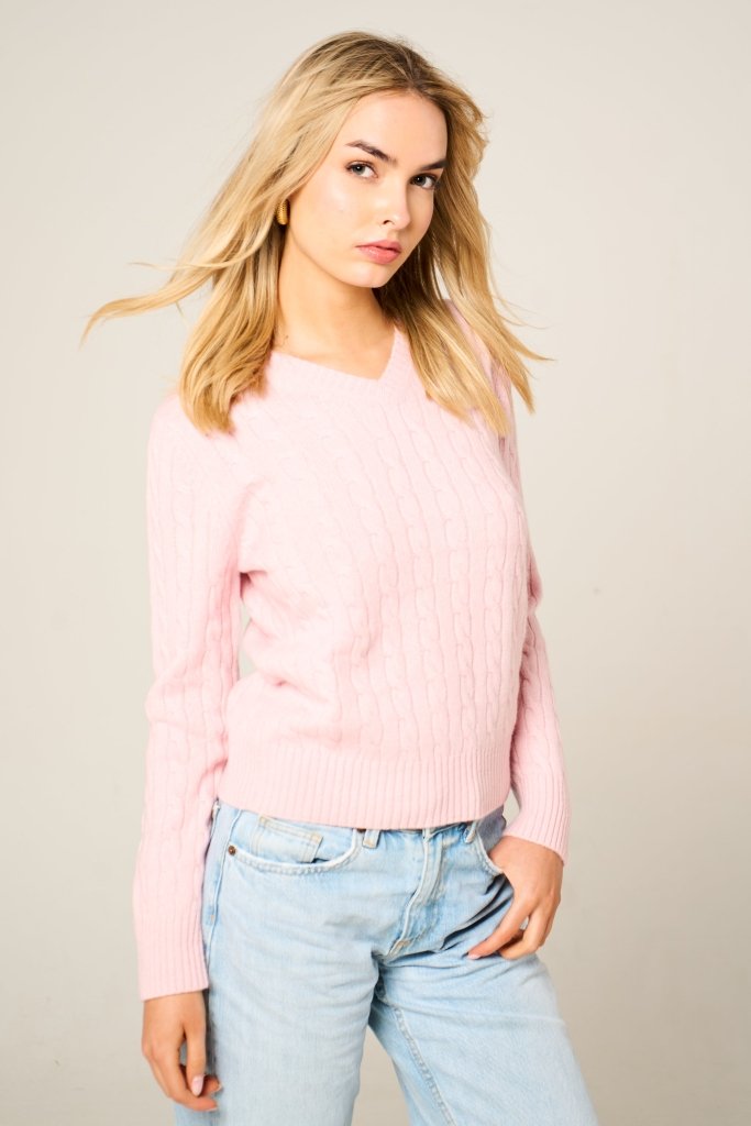 Cashmere Polo Club Larisa Ladies V - Neck Pullover Allover Cable Knit Pixie - 100% Cashmere - Fragrance London