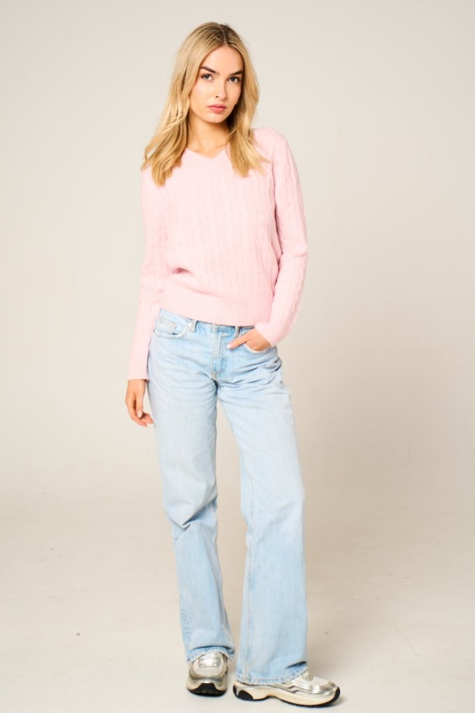 Cashmere Polo Club Larisa Ladies V - Neck Pullover Allover Cable Knit Pixie - 100% Cashmere - Fragrance London