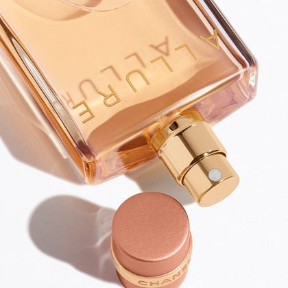 Chanel Allure Eau de Parfum Spray 50ml - Fragrance London