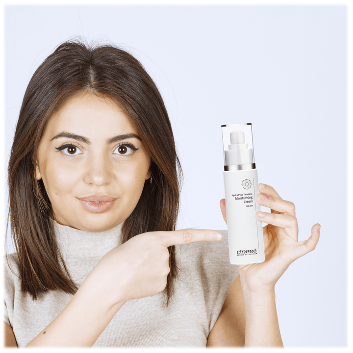 Cinere Hydra Plus Timeless Moisturising Cream (Oily Skin) 50ml - Fragrance London