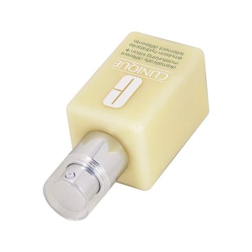 Clinique Moisturizing Lotion with Pump 125ml - Fragrance London