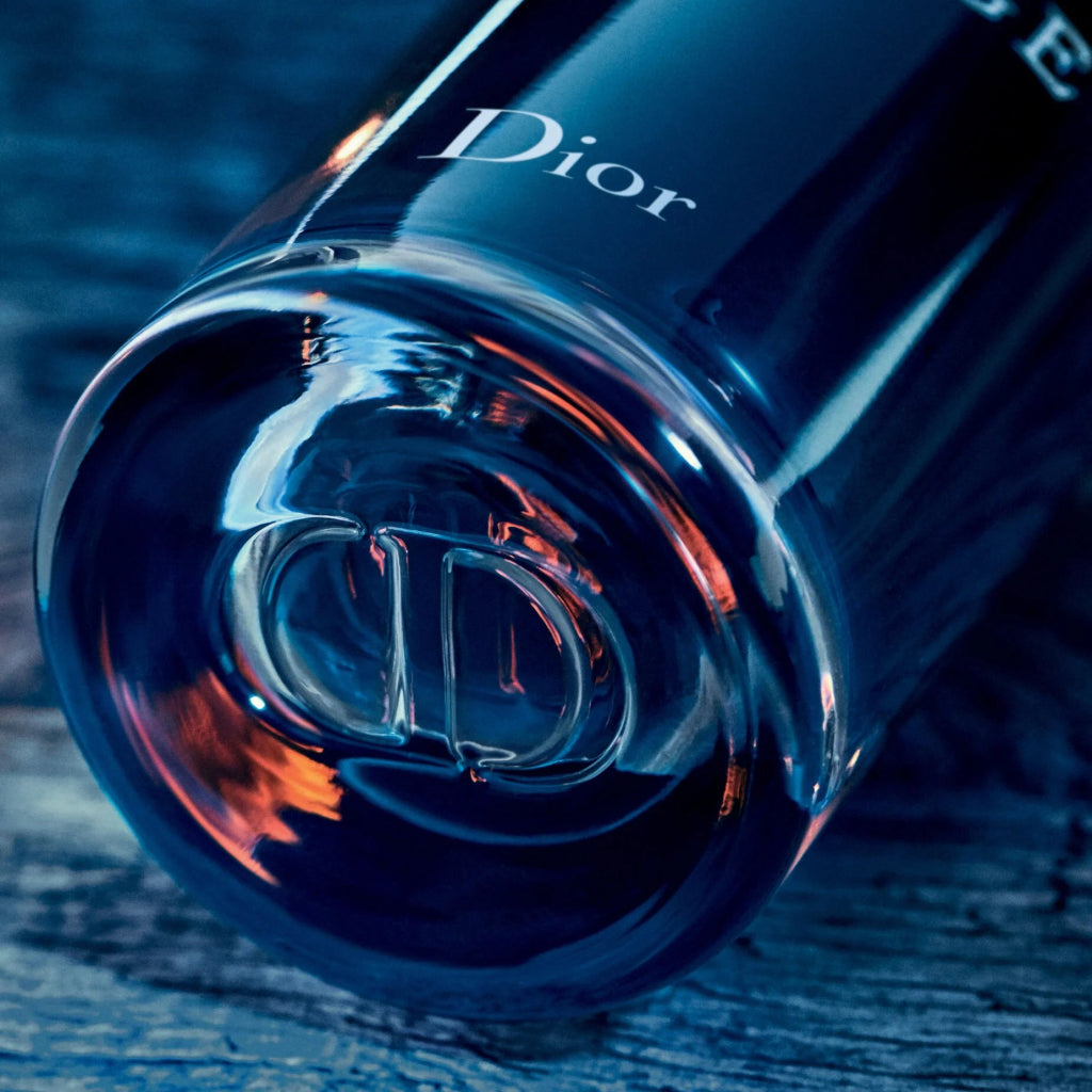 Dior Sauvage Parfum Spray 60ml - Fragrance London
