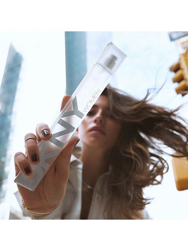 Dkny Women Energizing Eau de Parfum Spray 100ml - Fragrance London