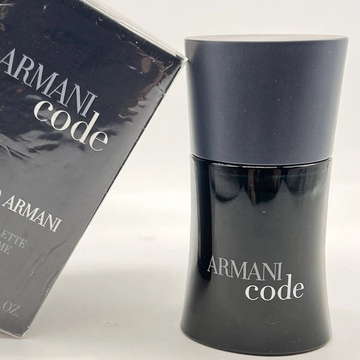 Giorgio Armani Code Pour Homme Eau de Toilette Spray 30ml - Fragrance London