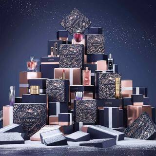Lancome La Vie Est Belle Gift Set (Eau De Parfum Spray 50ml + Candle) - Fragrance London