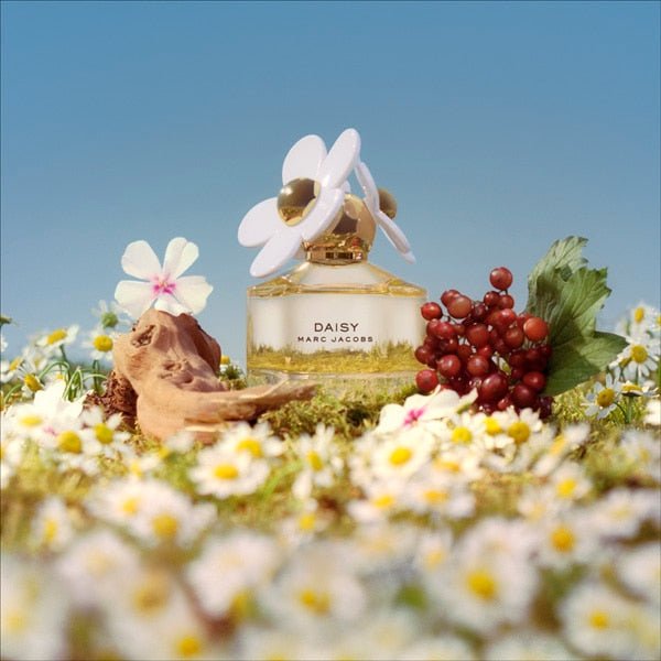 Marc Jacobs Daisy Eau De Toilette Spray 200ml - Fragrance London