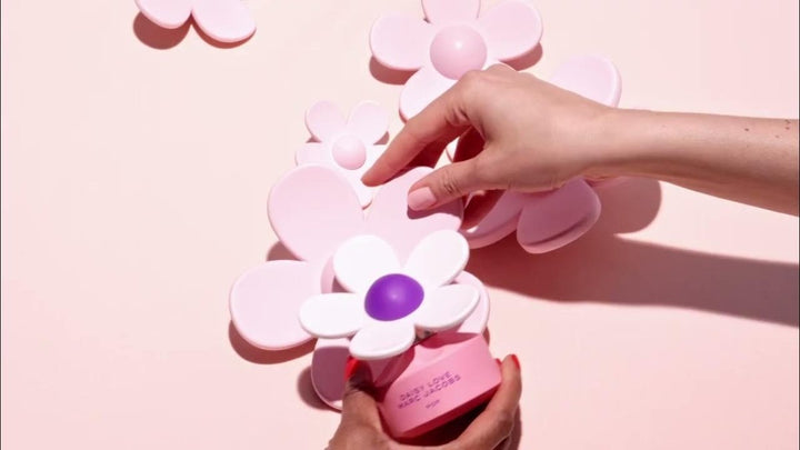 Marc Jacobs Limited Edition Daisy Love Pop Eau De Toilette Spray 50ml - Fragrance London