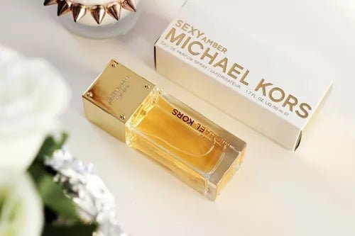 Michael Kors Sexy Amber Eau De Parfum Spray 50ml - Fragrance London