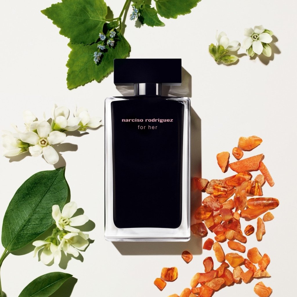 Narciso Rodriguez For Her Eau De Toilette Spray 50ml / Body Lotion 50ml / Eau De Toilette 7.5ml - Fragrance London