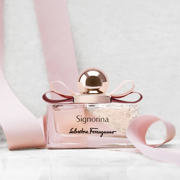 Salvatore Ferragamo Signorina Eau de Parfum Spray 100ml