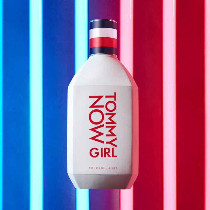 Tommy Hilfiger Girl Now Eau De Toilette Spray 30ml - Fragrance London