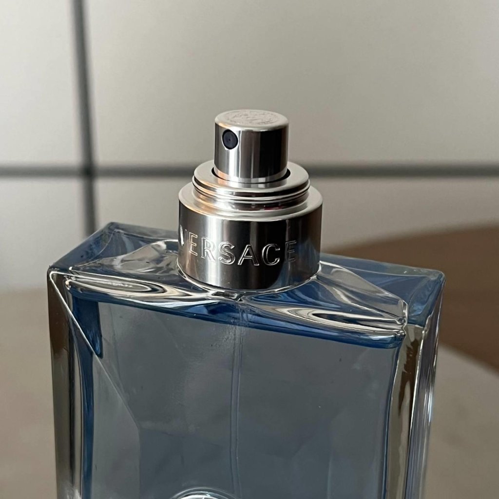 Versace Pour Homme Eau de Toilette Spray 100ml - Fragrance London