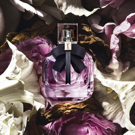 Yves Saint Laurent Mon Paris Eau de Parfum Spray 30ml - Fragrance London